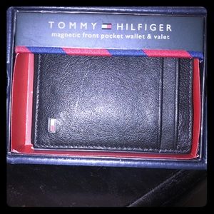 Men’s Leather Tommy Hilfiger Wallet
